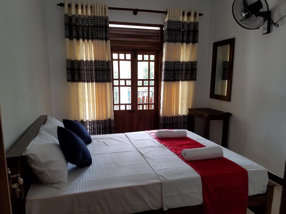 Yashumi Homestay Dambulla Ngoại thất bức ảnh